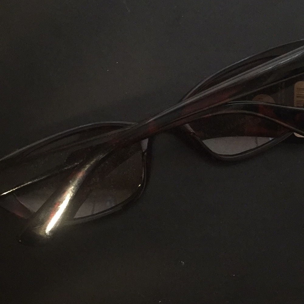 Round Glasses - Picture 7 of 7